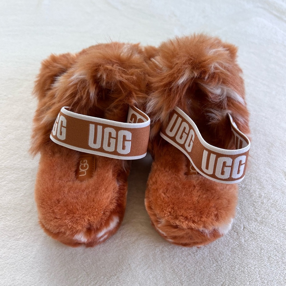 ✨HP✨ UGG Oh Yeah Spots Slippers in Natural - Picture 11 of 12